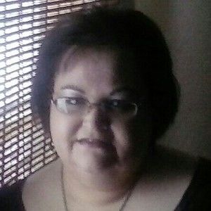 Meet your Posher, Cynthia